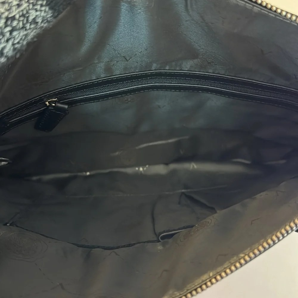 Vince Camuto Peri Convertible Clutch Black EUC
